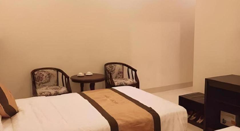 Lucky Star Hotel Buôn Ma Thuột Exteriör bild