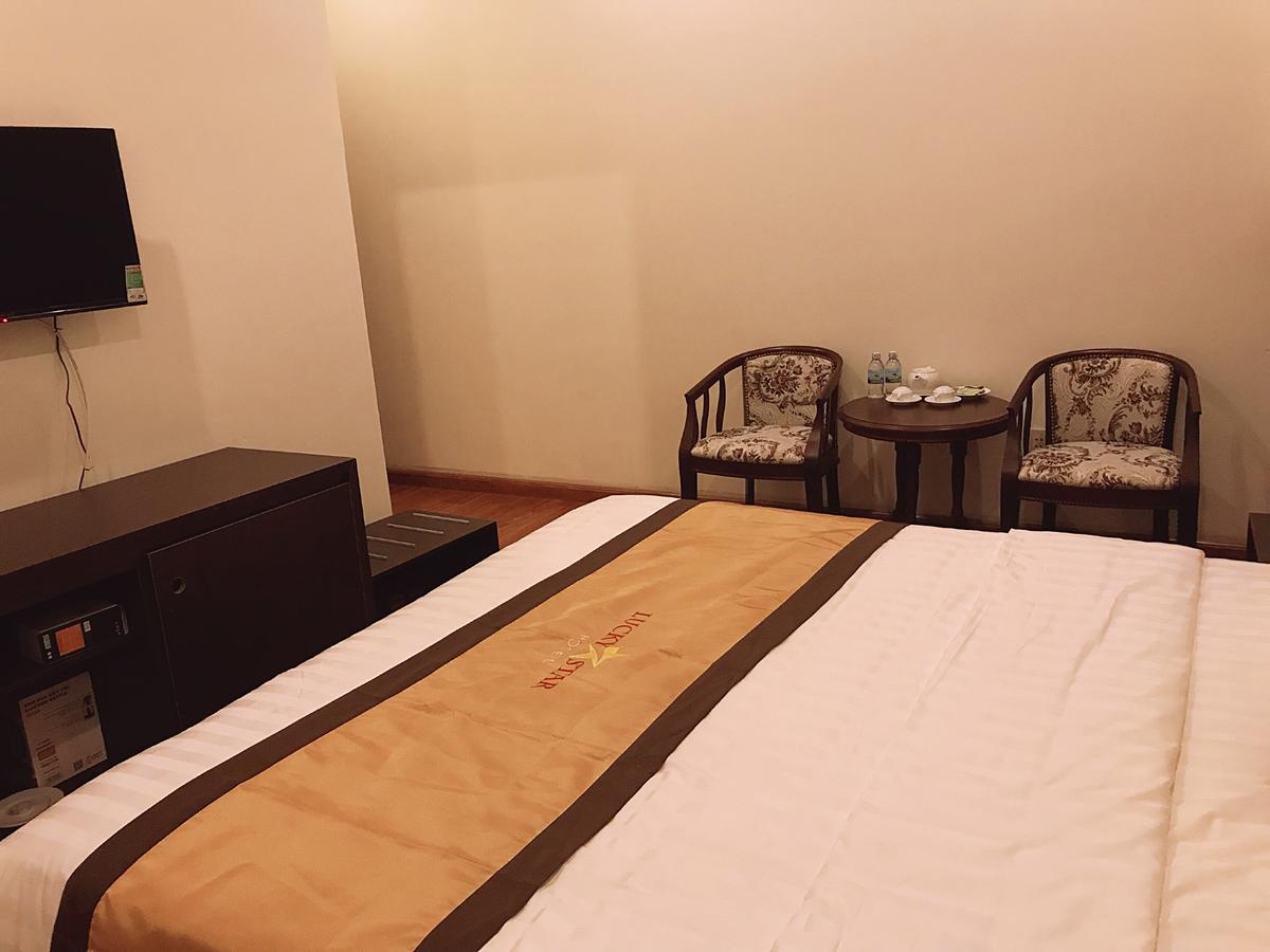 Lucky Star Hotel Buôn Ma Thuột Exteriör bild
